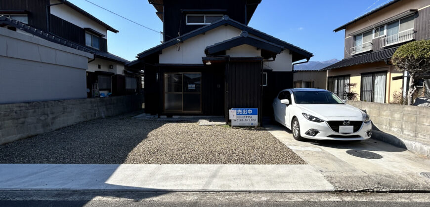 Casa à venda em Saijo, Shufu por ¥34,000/mês