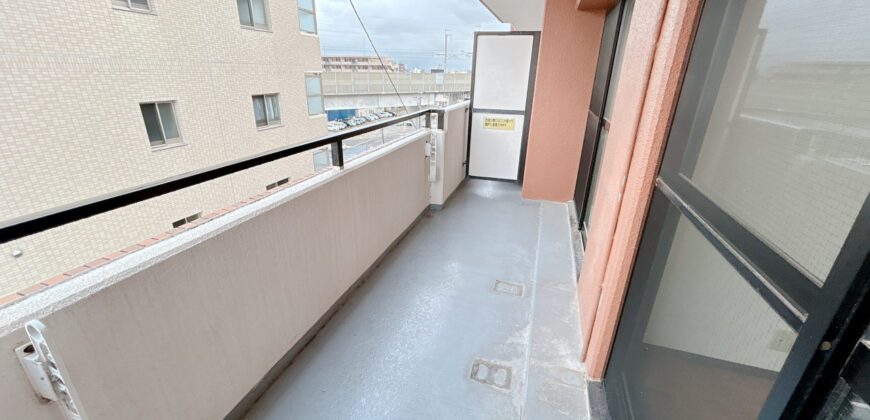 Apartamento à venda em Fukui, Fukui por ¥40,000/mês