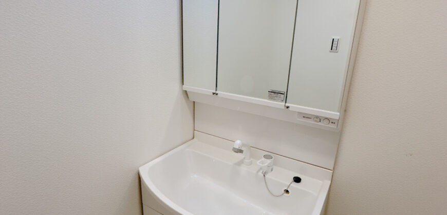 Apartamento à venda em Fukui, Fukui por ¥40,000/mês