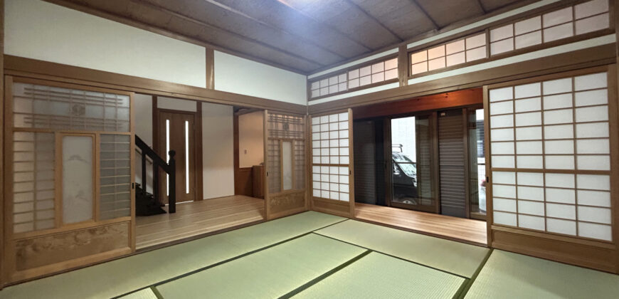 Casa à venda em Tsu, Higashisenti  por ¥49,000/mês