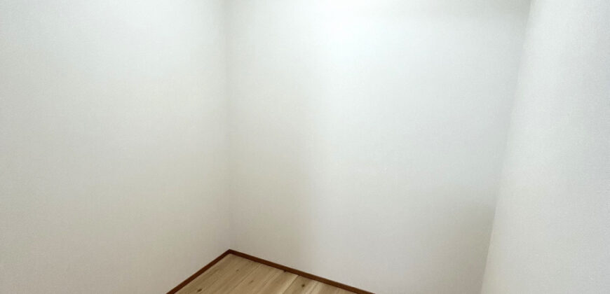 Casa à venda em Tsu, Higashisenti  por ¥49,000/mês