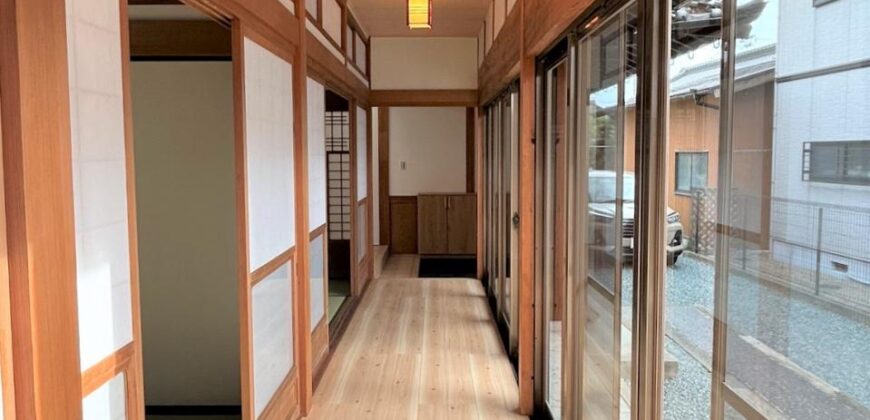 Casa à venda em Tsu, Higashisenti  por ¥49,000/mês