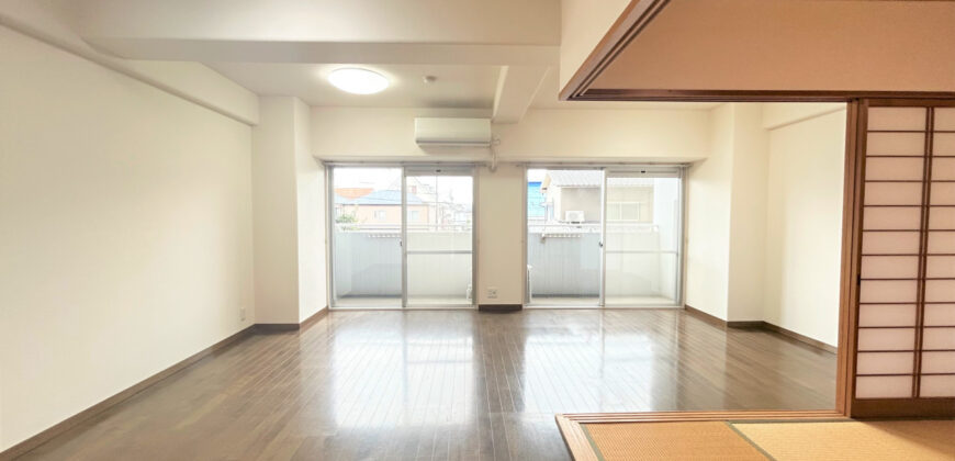 Apartamento à venda em Matsuyama por ¥37,000/mês