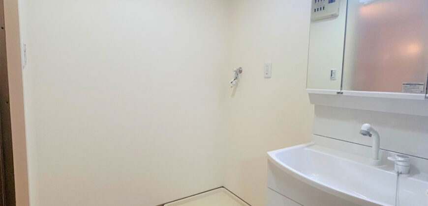 Apartamento à venda em Matsuyama por ¥37,000/mês