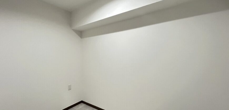 Apartamento à venda em Yokkaichi por ¥68,000/mês