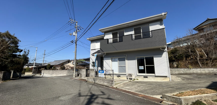 Casa à venda em Yoshinogawa, Kamojimacho por ¥37,000/mês