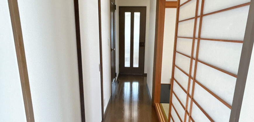 Casa à venda em Yoshinogawa, Kamojimacho por ¥37,000/mês