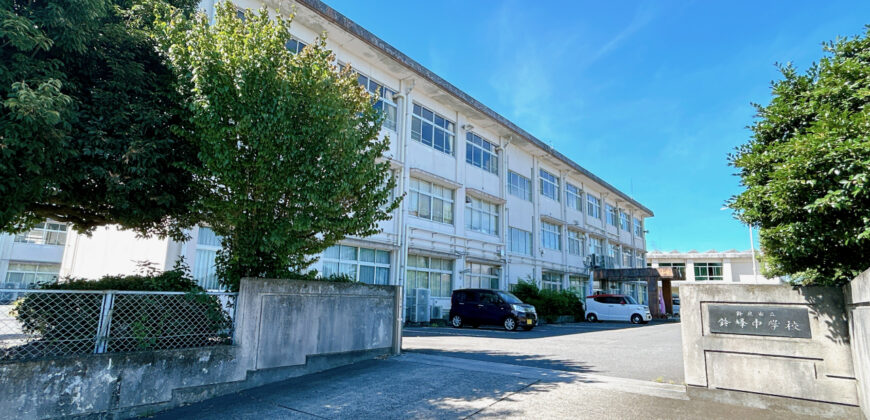 Casa à venda em Suzuka, Okubocho por ¥41,000/mês