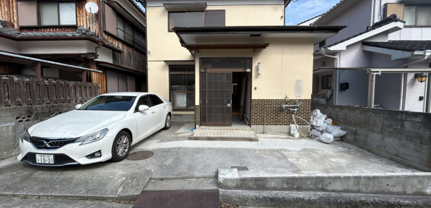 Casa à venda em Ehime, Uwajima por ¥40,000/mês