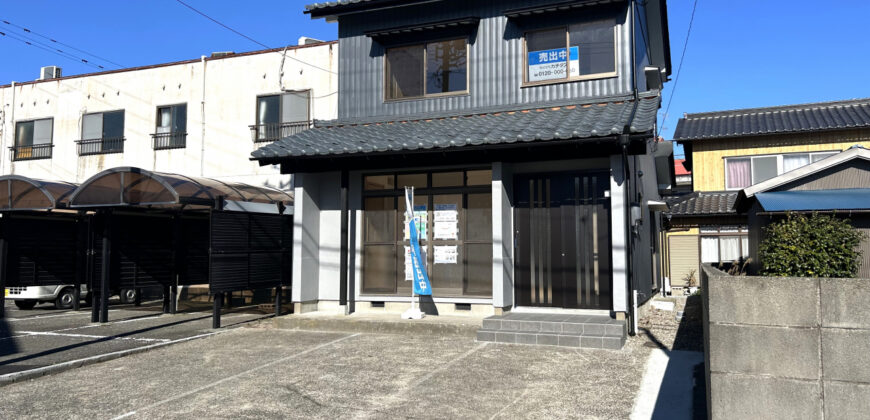 Casa à venda em Tsuruga, Matsushimacho por ¥44,000/mês