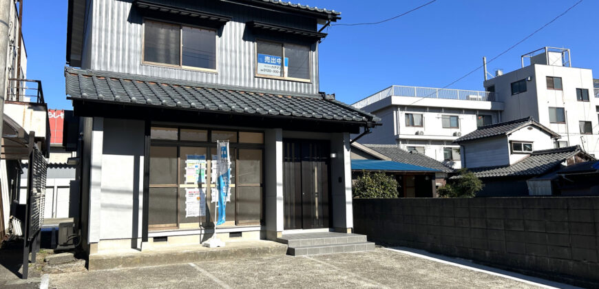 Casa à venda em Tsuruga, Matsushimacho por ¥44,000/mês