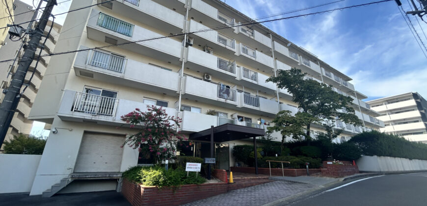 Apartamento à venda em Matsuyama por ¥37,000/mês