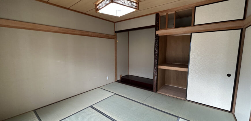 Casa à venda em Shikokuchuo, Doicho por ¥48,000/mês