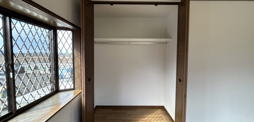 Casa à venda em Shikokuchuo, Doicho por ¥48,000/mês