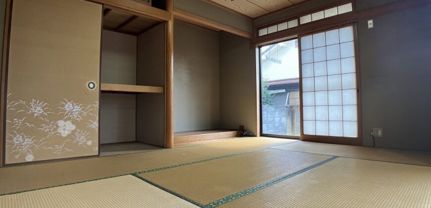 Casa à venda em Matsuyama, Kubotacho por ¥68,000/mês