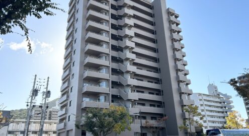 Apartamento à venda em Utazu, Ayauta por ¥57,000/mês