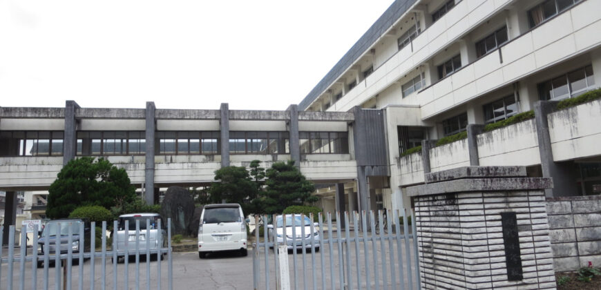 Casa à venda em Uwajima, Namimatsu por ¥51,000/mês