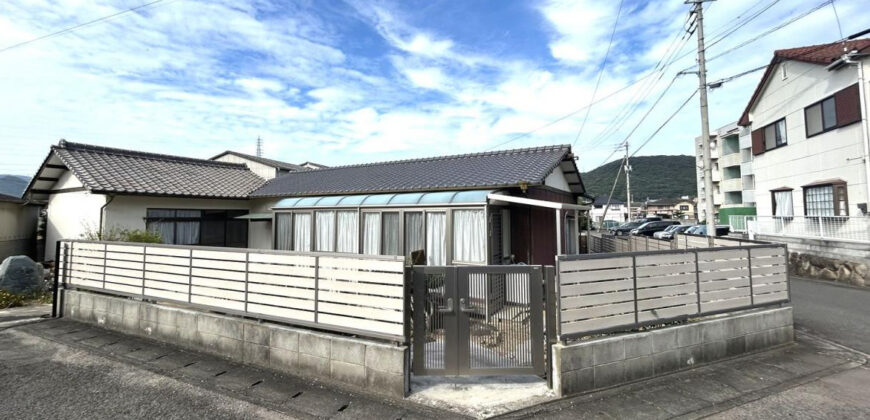 Casa à venda em Takamatsu, Nariaicho por ¥24,000/mês