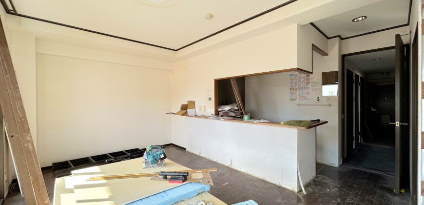 Apartamento à venda em Matsuyama, Wakakusacho por ¥74,000/mês