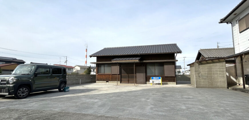 Casa à venda em Shikokuchuo, Kawanoecho por ¥43,000/mês