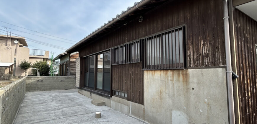 Casa à venda em Shikokuchuo, Kawanoecho por ¥43,000/mês