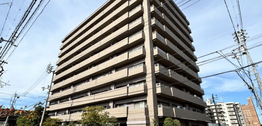 Apartamento à venda em Utazu, Ayauta por ¥54,000/mês