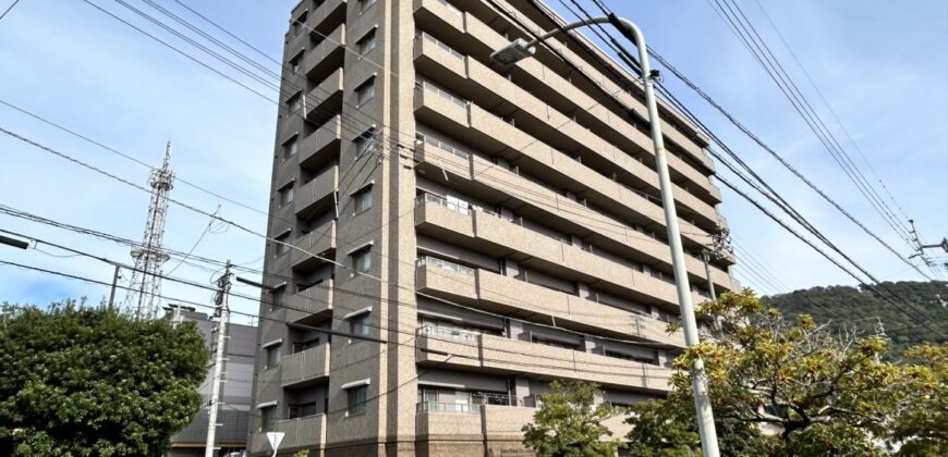 Apartamento à venda em Utazu, Ayauta por ¥54,000/mês