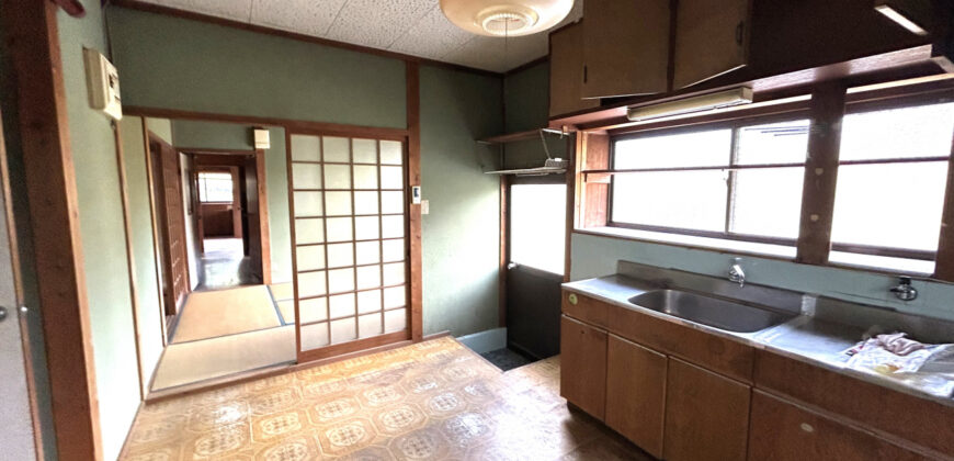 Casa à venda em Uwajima, Tsushimacho por ¥37,000/mês