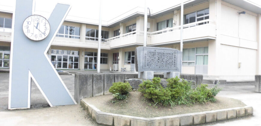 Casa à venda em Yochinogawa, Kawajimacho por ¥36,000/mês