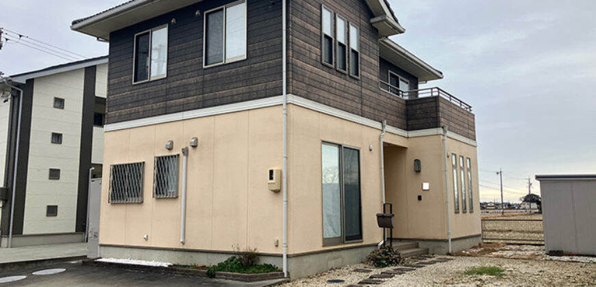 Casa à venda em Matsusaka por ¥51,000/mês