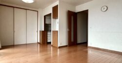 Apartamento à venda em Matsusaka, Suzunomori por ¥60,000/mês