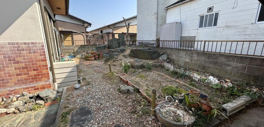 Casa à venda em Yoshinogawa, Kamojimacho por ¥29,000/mês