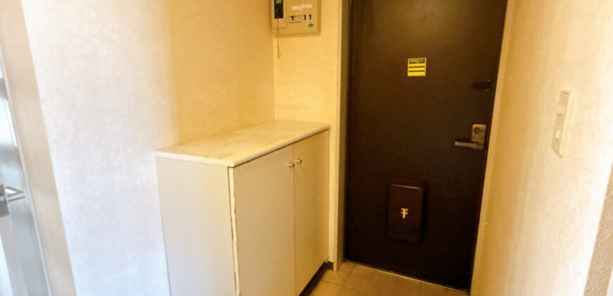 Apartamento à venda em Yokkaichi, Nomura por ¥32,000/mês