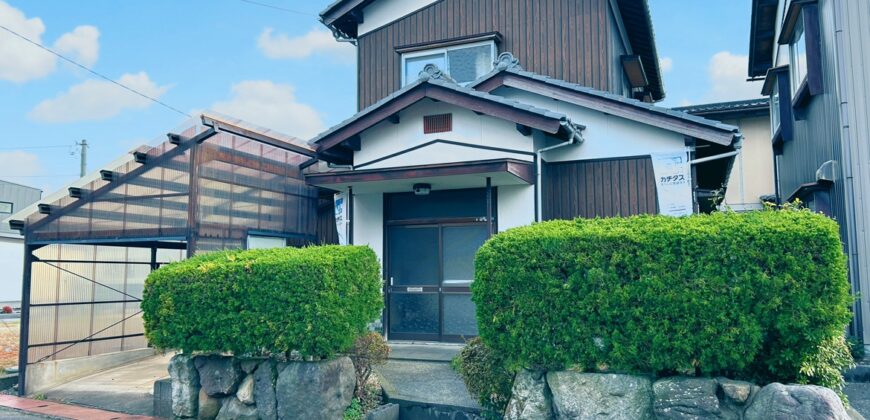 Casa à venda em Tsuruga, Heiwacho por ¥29,000/mês