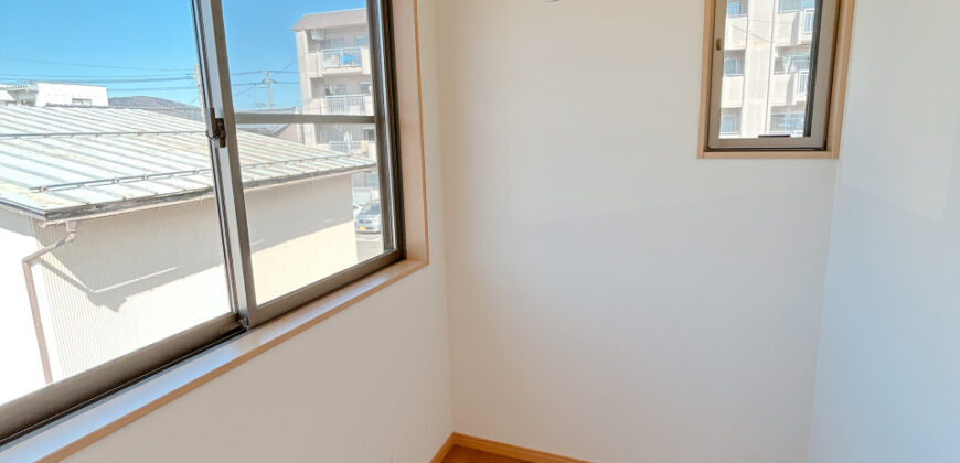 Casa à venda em Fukui, Kamogawara por ¥57,000/mês