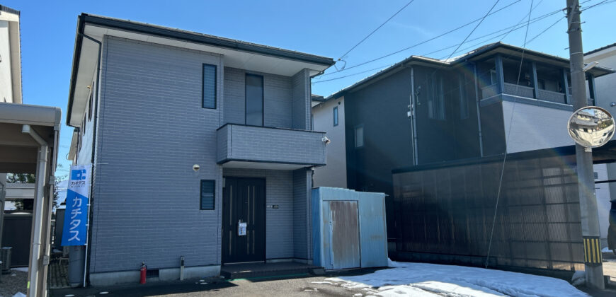 Casa à venda em Tsuruga, Wakabacho por ¥80,000/mês