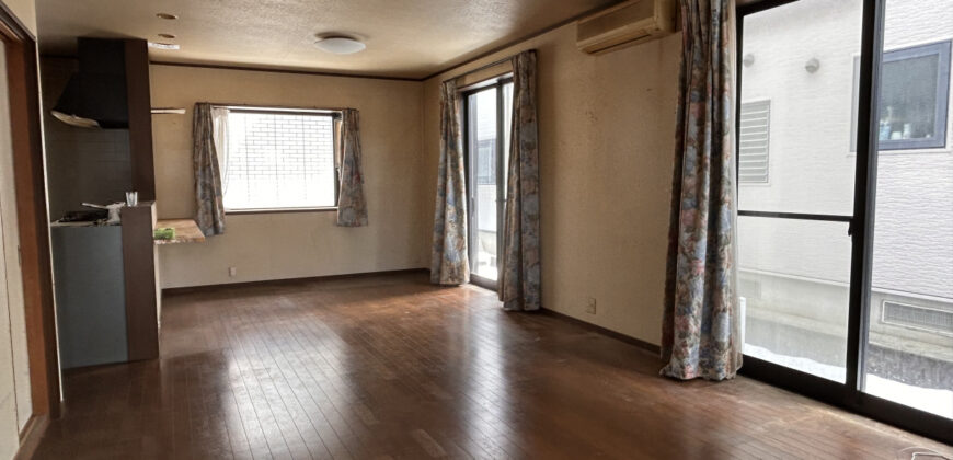 Casa à venda em Tsuruga, Wakabacho por ¥80,000/mês