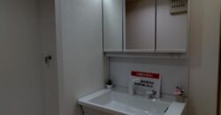 Apartamento à venda em Matsuyama, Kayamachi por ¥50,000/mês