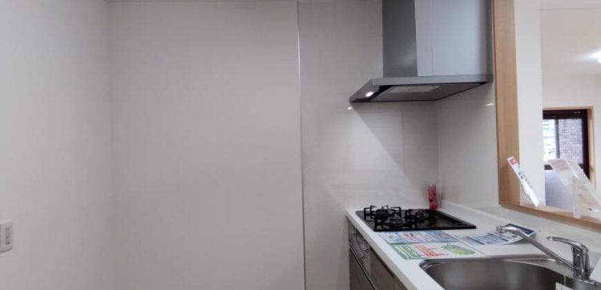 Apartamento à venda em Matsuyama, Kayamachi por ¥50,000/mês