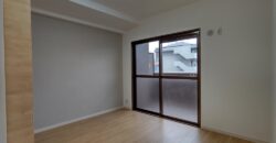 Apartamento à venda em Matsuyama, Kayamachi por ¥50,000/mês