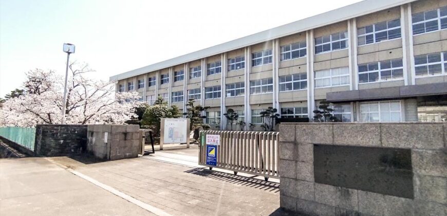 Casa à venda em Higashikagawa, Sanbonmatsu por ¥34,000/mês