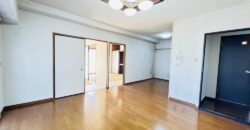 Apartamento à venda em Kuwana, Yuraku por ¥54,000/mês