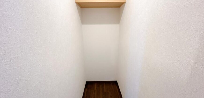 Casa à venda em Yokkaichi, Isakadai por ¥57,000/mês