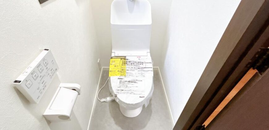 Casa à venda em Yokkaichi, Isakadai por ¥57,000/mês