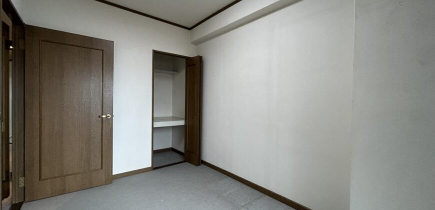 Apartamento à venda em Matsuyama, Toiyacho por ¥29,000/mês