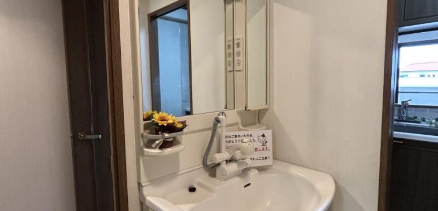 Apartamento à venda em Matsuyama, Toiyacho por ¥29,000/mês