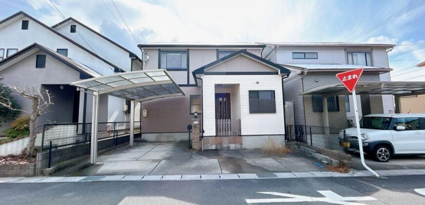 Casa à venda em Yokkaichi, Tarusaka Shinrmachi por ¥63,000/mês