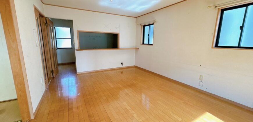 Casa à venda em Yokkaichi, Tarusaka Shinrmachi por ¥63,000/mês