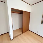 270032443-17