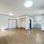270032443-21